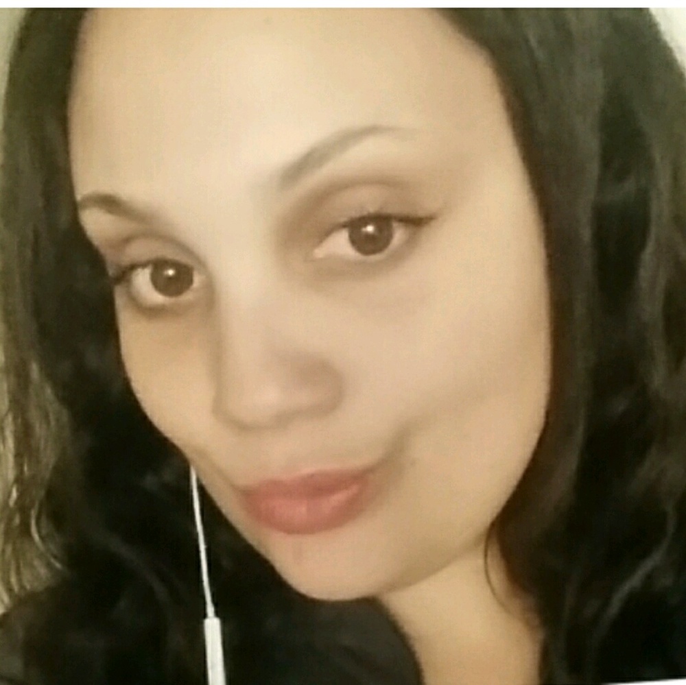 Meet your Posher, Aries